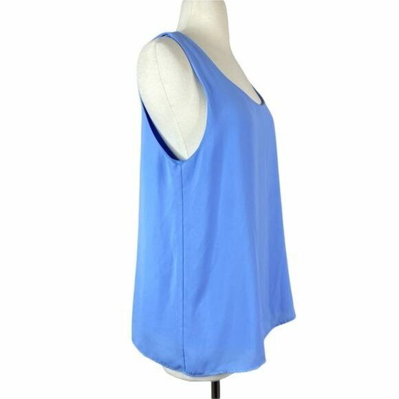 Everly Blue Tank Blouse Size Large - Picture 2 of 6